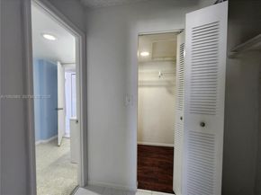 3703 NE 166th St 905, North Miami Beach FL 33160