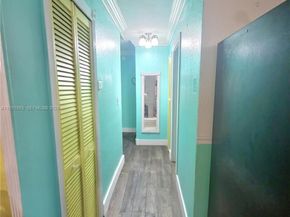 5330 NW 182nd St, Miami Gardens FL 33055