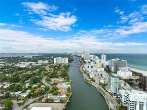2870 Pine Tree Dr 3, Miami Beach FL 33140