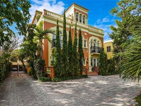 2870 Pine Tree Dr 3, Miami Beach FL 33140