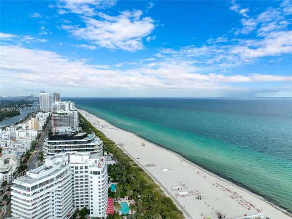 2870 Pine Tree Dr 3, Miami Beach FL 33140