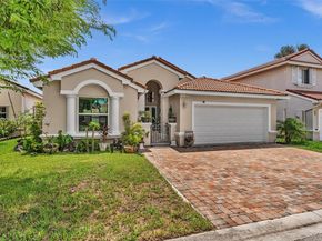 3388 SW 49th St, Hollywood FL 33312