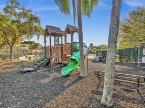 3388 SW 49th St, Hollywood FL 33312