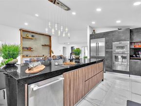 3388 SW 49th St, Hollywood FL 33312