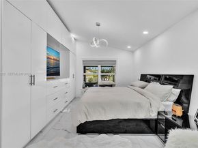 3388 SW 49th St, Hollywood FL 33312