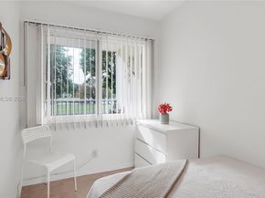 100 SW 130th Ter 204C, Pembroke Pines FL 33027