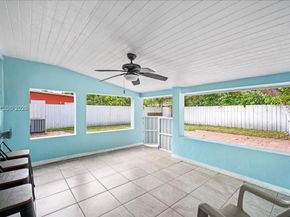 18502 NW 23rd Ct, Miami Gardens FL 33056