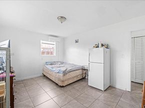 18502 NW 23rd Ct, Miami Gardens FL 33056