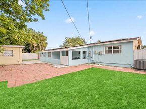 18502 NW 23rd Ct, Miami Gardens FL 33056