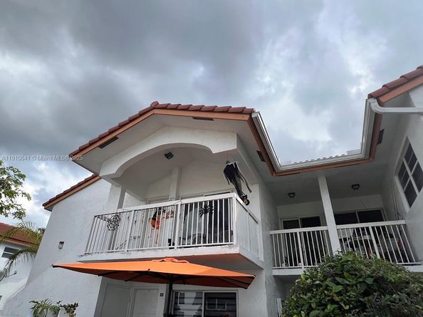 15355 SW 76th Ter 205, Miami FL 33193