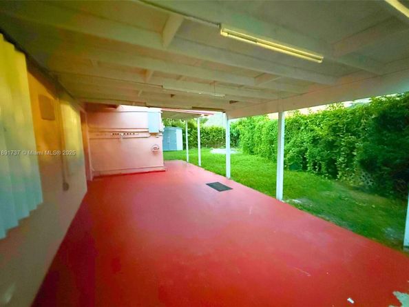 3450 SW 75th Ct, Miami FL 33155