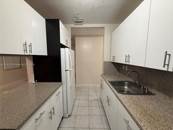 3450 SW 75th Ct, Miami FL 33155