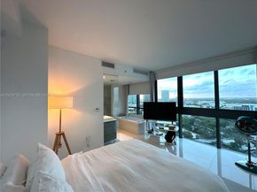 650 NE 32nd St 2108, Miami FL 33137