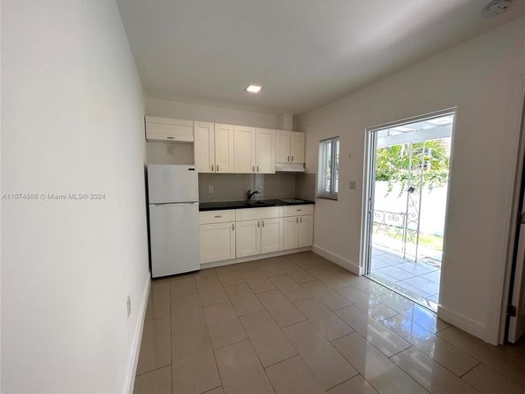 242 NE 55th Ter, Miami FL 33137