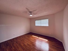 3453 NW 44th St 105, Oakland Park FL 33309