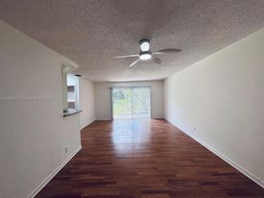 3453 NW 44th St 105, Oakland Park FL 33309