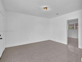 740 84th St, Miami Beach FL 33141