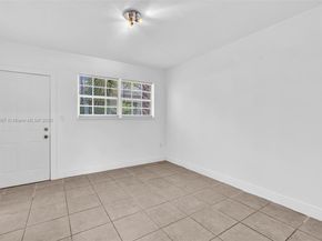 740 84th St, Miami Beach FL 33141