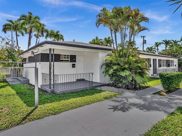 740 84th St, Miami Beach FL 33141