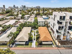 740 84th St, Miami Beach FL 33141