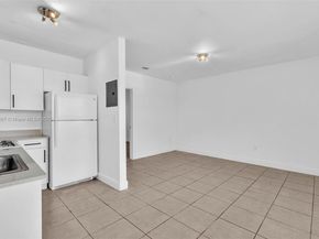 740 84th St, Miami Beach FL 33141
