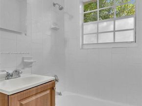 740 84th St, Miami Beach FL 33141