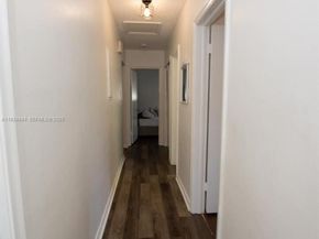 5012 Taft St, Hollywood FL 33021