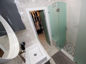 5012 Taft St, Hollywood FL 33021