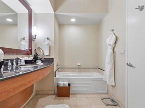 18001 Collins Ave 1817, Sunny Isles Beach FL 33160