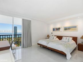 19707 Turnberry Way 28J, Aventura FL 33180