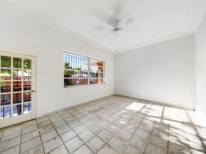 297 Eucalyptus Dr, Hialeah FL 33010