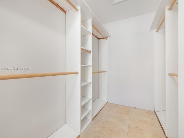 14711 SW 170th Ter, Miami FL 33187