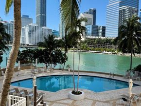 801 Brickell Key Blvd 908, Miami FL 33131