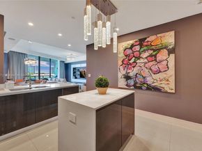 3250 NE 188th St 402, Aventura FL 33180