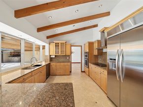 13240 N Calusa Club Dr, Miami FL 33186