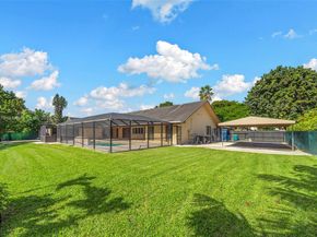 13240 N Calusa Club Dr, Miami FL 33186