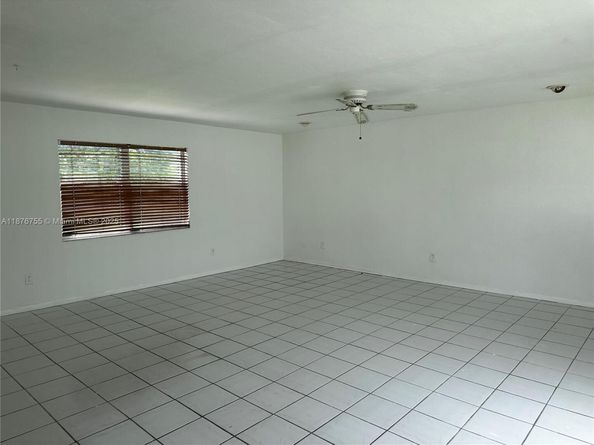 14700 SW 105th Ct, Miami FL 33176