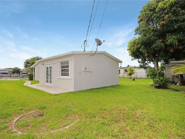 14700 SW 105th Ct, Miami FL 33176