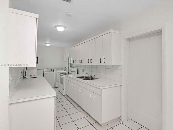 14700 SW 105th Ct, Miami FL 33176