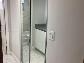 4401 NW 41st St 109, Lauderdale Lakes FL 33319