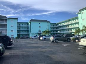 4401 NW 41st St 109, Lauderdale Lakes FL 33319