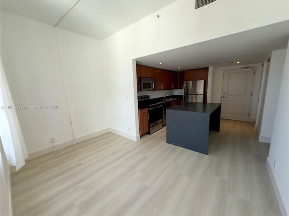 111 E Flagler St 805, Miami FL 33131