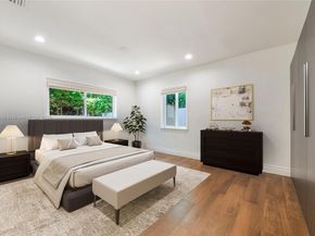 8015 SW 63rd Pl, Miami FL 33143