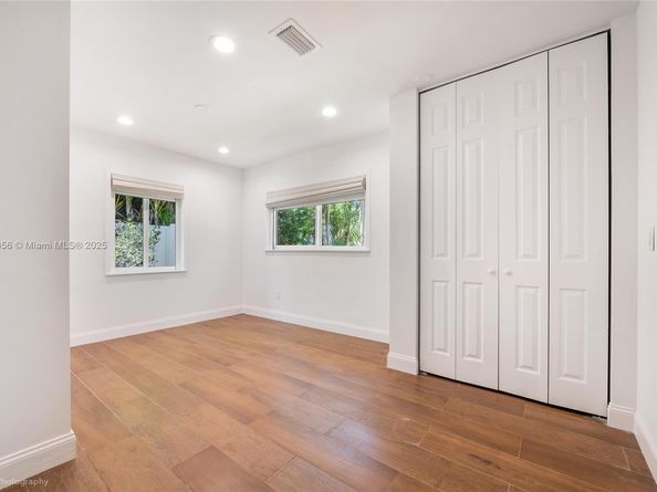 8015 SW 63rd Pl, Miami FL 33143