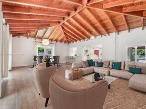 8015 SW 63rd Pl, Miami FL 33143