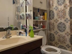 3522 NW 193rd St, Miami Gardens FL 33056