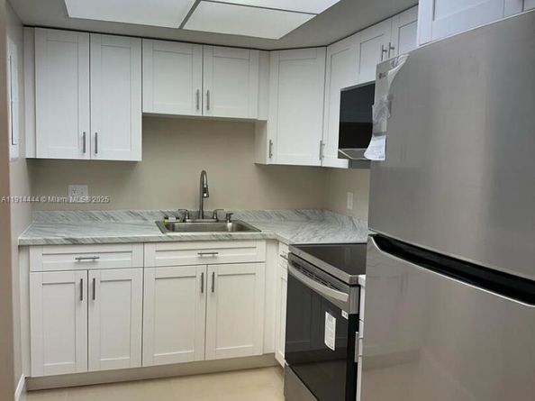 5530 NW 44th St 308C, Lauderhill FL 33319