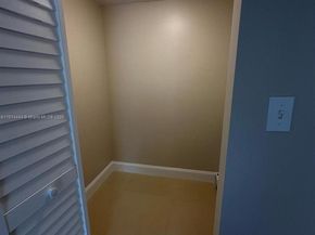 5530 NW 44th St 308C, Lauderhill FL 33319