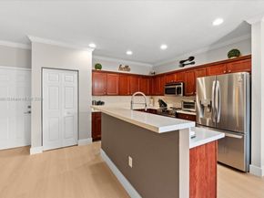 15274 SW 173rd Ln, Miami FL 33187