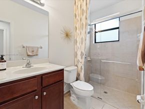 15274 SW 173rd Ln, Miami FL 33187